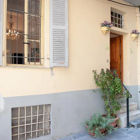 Vieux-nice & Promenade Des Tram *